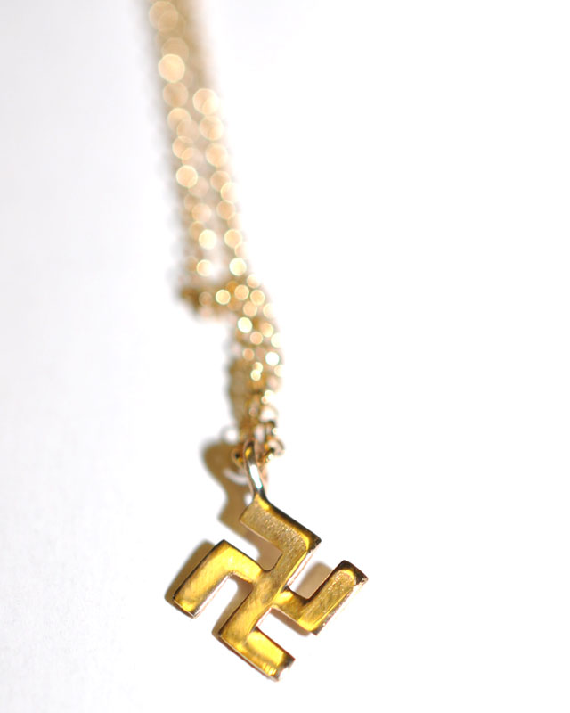 LIFE IS ....（ライフイズ) SWASTIKA / スワスティカ　ネックレス 45cm