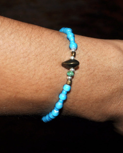 39 [SunKu] サンク White Heart Beads Bracelet