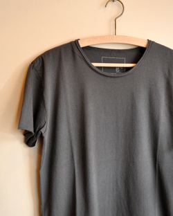 【50%OFF】LIFE IS ....（ライフイズ) ROUGH NECK TEE/ ラフネック