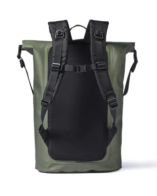 Filson フィルソン バックパック　カメラバッグ ワックスドナイロンを使用した新たな最高傑作バックパック