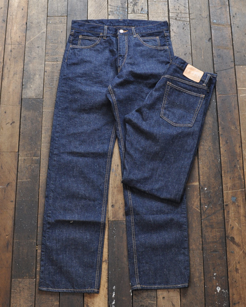 LIFE IS ....（ライフイズ) STREIGHT DENIM PANTS