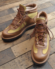 【復刻店舗限定】【ポートランドセレクト】DANNER(ダナー) Feather Light Revival/フェザーライト