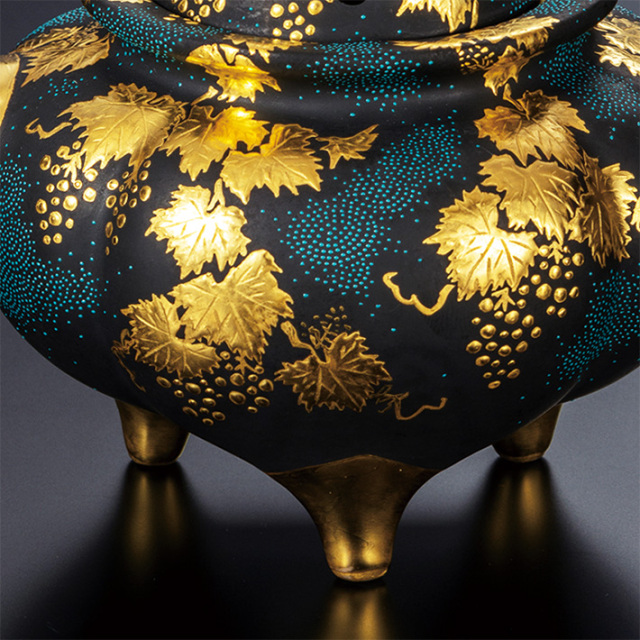 在庫あり】 SEVEN GRASS仲田錦玉 九谷焼 抹茶碗 渦打青粒盛金宝相華