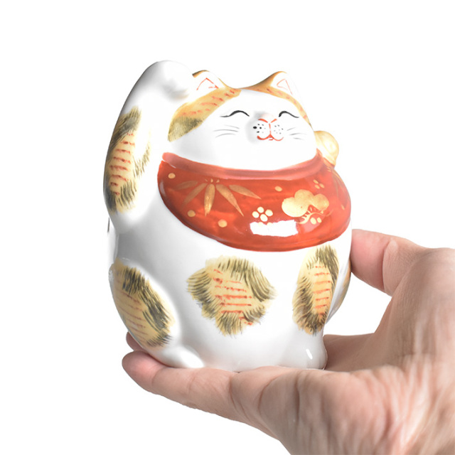九谷焼 招き猫 置物 金彩三毛