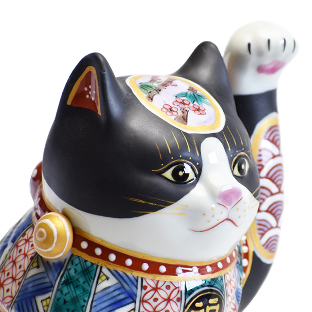 九谷焼 招き猫 置物 黒地松竹梅
