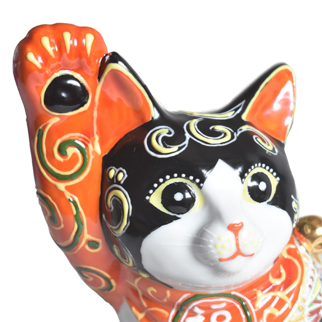 稀少焼物☆久谷焼 陶山 猫の置物 白 見事な装飾模様細工 伝統工芸品 稀少焼物☆久谷焼 陶山 猫の置物 白 見事な装飾模様細工 伝統