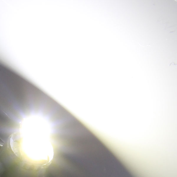 T4.2 2連 SMD LED バルブ エアコンパネル球 メーター球 ホワイト　1個