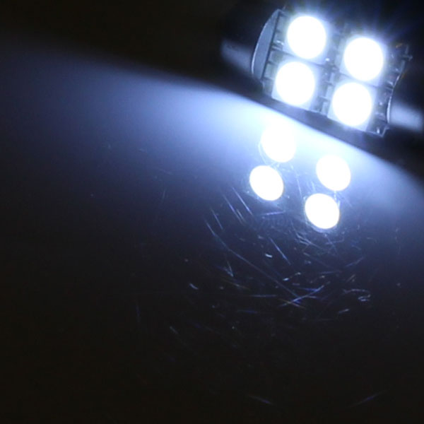 T10×31mm 4連 SMD LED　バルブ ホワイト1個