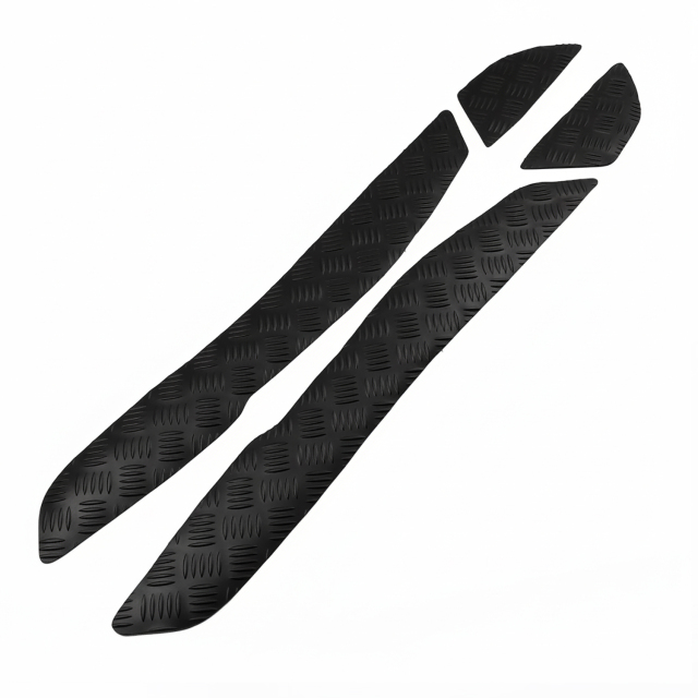 マグザム　SG21 マットブラック　値下げ アルミ調 ステップマット ヤマハ マグザム SG17J ブラック ブルー