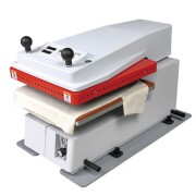 自動プレス機TP700A