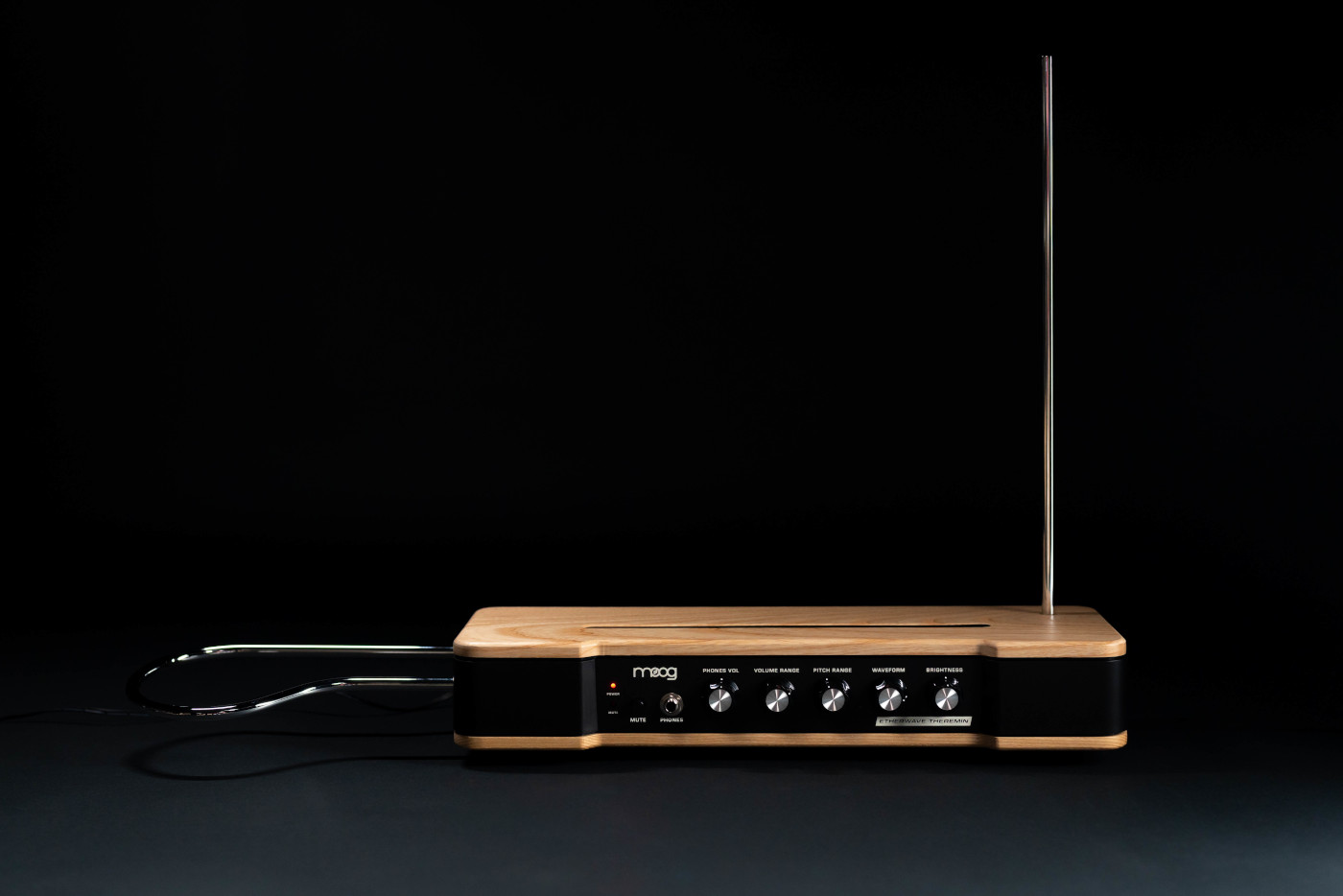 Moog Etherwave Theremin<br>《ムーグ・テルミン》