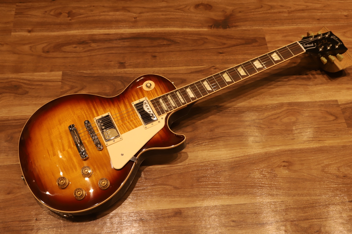【送料無料】GIBSON LP TRADITIONAL 2016 Desert Burst ギブソン レスポール トラディショナル【即納可能】