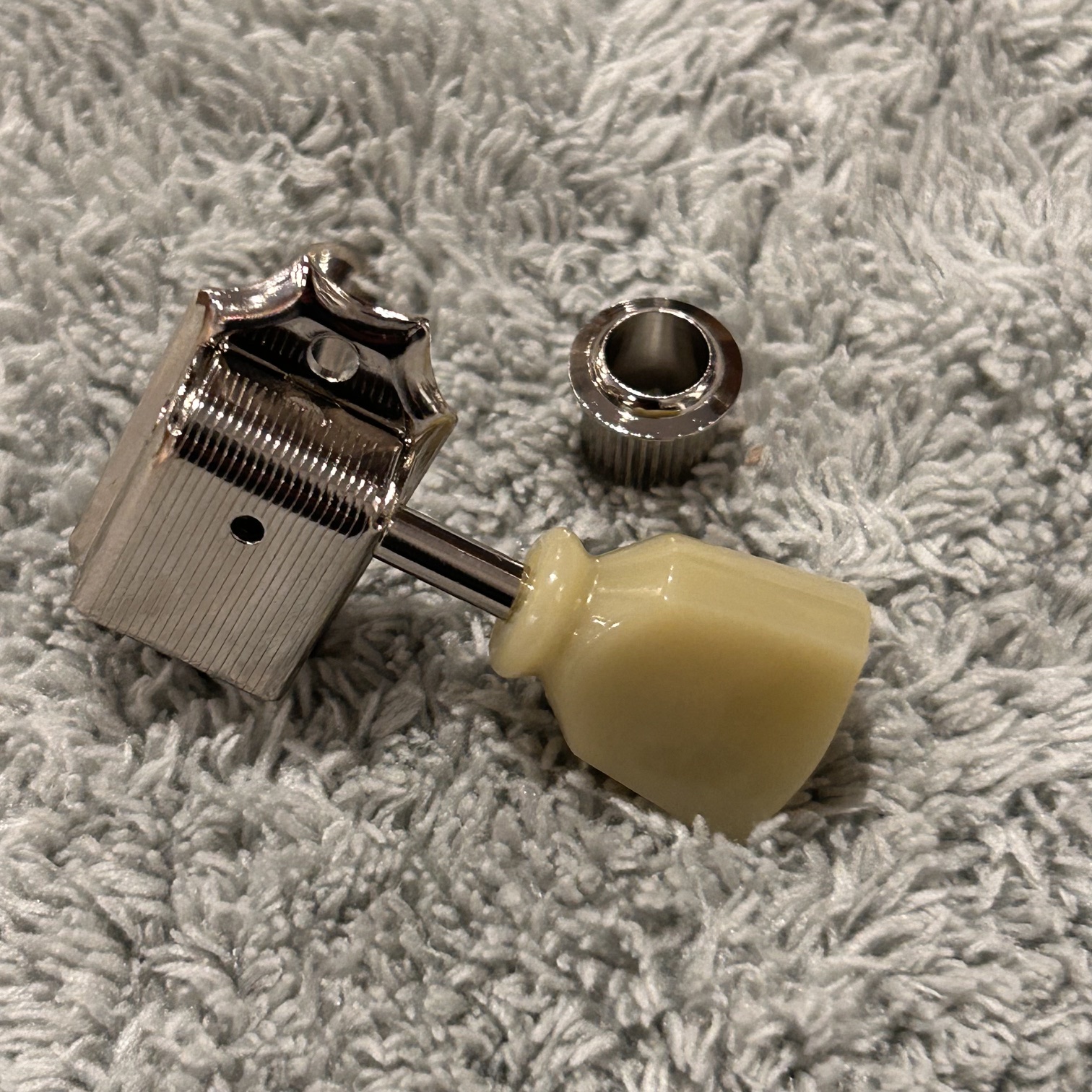 【送料込み】GOTOH  SD90-SL/N (SL BUTTON / NICKEL) L3+R3 《6個セット》《ゴトー》《ギター用ペグ》