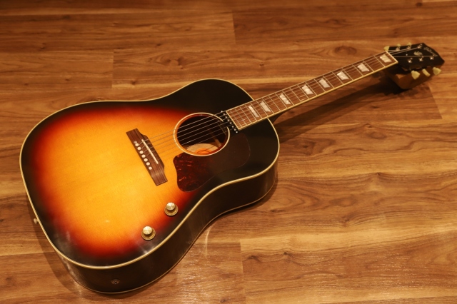 【送料無料】Gibson Early 1960's J-160E Limited ギブソン エレアコ ジョン・レノン 【即納可能】