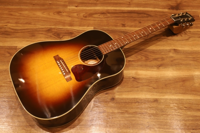 【送料無料】Gibson J-45 STANDARD 2019 ギブソン アコギ 【即納可能】