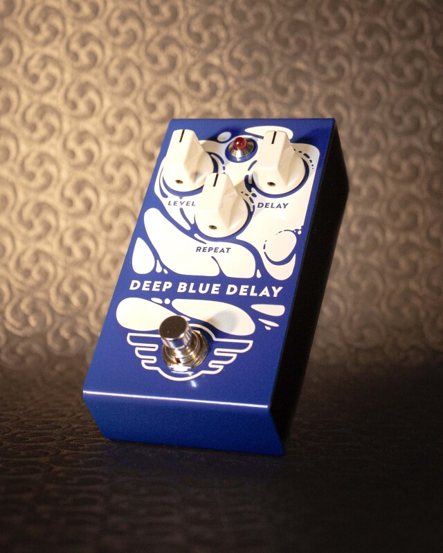 送料無料】MAD PROFESSOR Deep Blue Delay HW《New Handwired Series