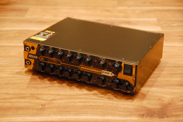 【送料無料】Markbass マークベース EVO1 [MAK-EVO1] ベースアンプヘッド／2ch【初回限定オヤイデスピーカーケーブルつき】