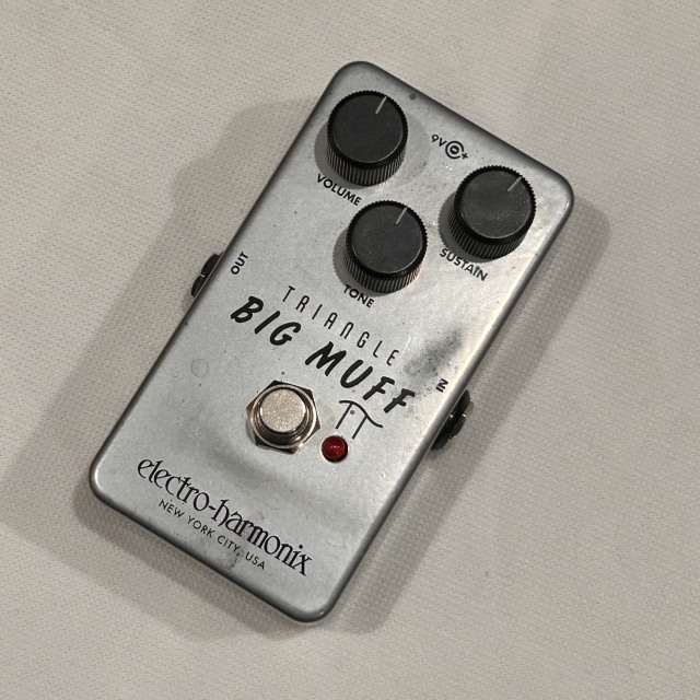 【送料無料】【中古商品 / USED】【並行輸入品】Electro-Harmonix Triangle Big Muff Pi / Distortion / Fuzz《エレクトロ・ハーモニクス》《ビッグ・マフ》《ディストーション・ファズ》