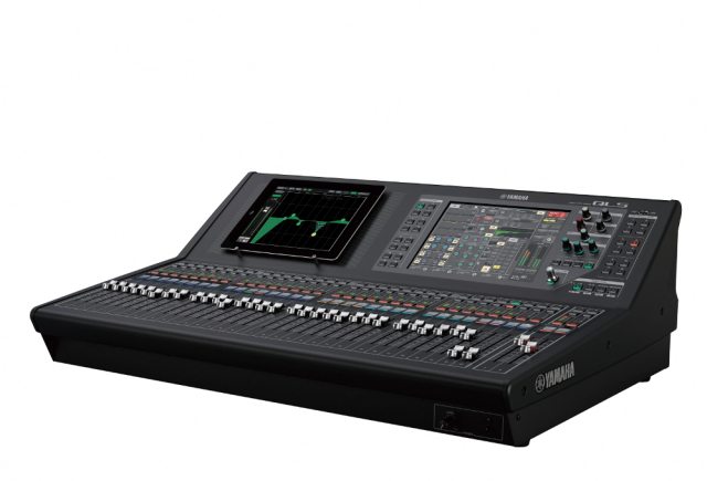 YAMAHA QL5 Digital mixing console ヤマハ／デジタルミキサー