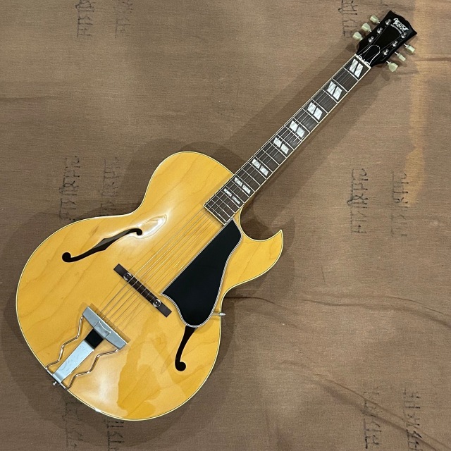 【中古/USED】ARCHTOP TRIBUTE AT102 Acousutic Custom LAN《アーチトップトリビュート》《Made in JAPAN》《ピックギター》