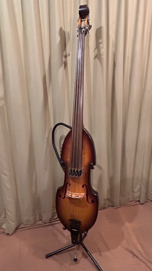 【中古商品 / USED】【送料無料】ARIA Custom Shop SWB-04《エレクトリック アップライトベース》