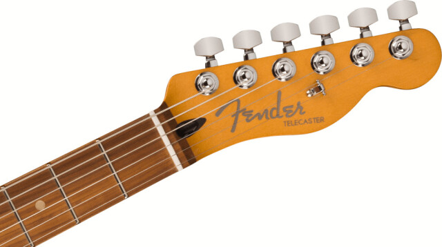 FENDER Player Plus Telecaster / Pau Ferro Fingerboard / Fiesta Red
