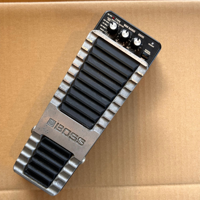 【中古商品 / USED】【送料無料】BOSS《ボス》 PW-10 V-Wah《モデリング・ワウ・ペダル》《生産完了品》