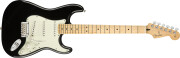 Fender《フェンダー》 PLAYER《プレイヤー》 STRATCASTER Maple Fingerboard, Black【即納可能♪】