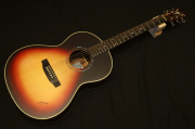 K.Yairi《Kヤイリ》RF-95/BS  アコースティックギター／純日本製ハンドメイドホールド感の高い小型のボディシェイプ、プレイヤーの表現力に応えるレスポンスの良さ。】