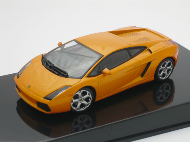 新品 オートアート 1/12 ランボルギーニ ガヤルド メタリック