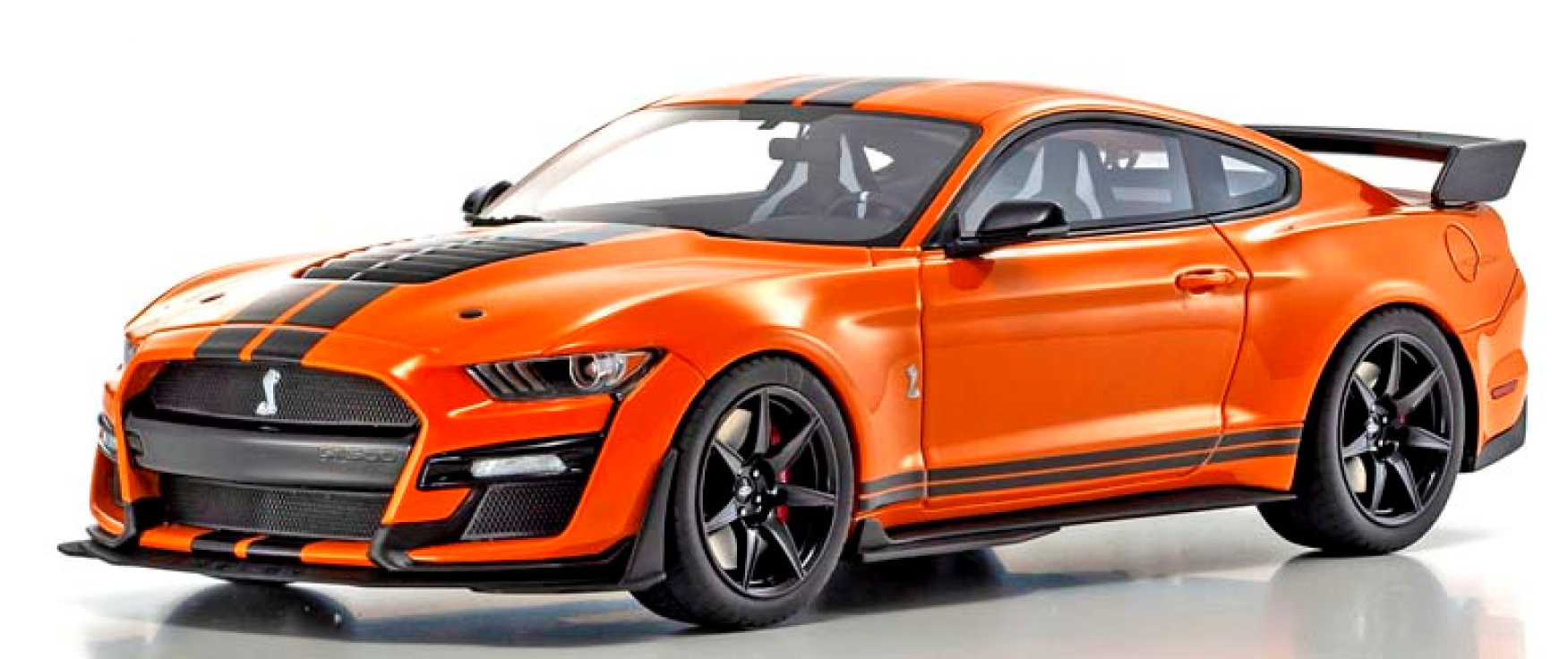 GT スピリット　1/18 フォード マスタング シェルビー GT500 2020 (オレンジ)
