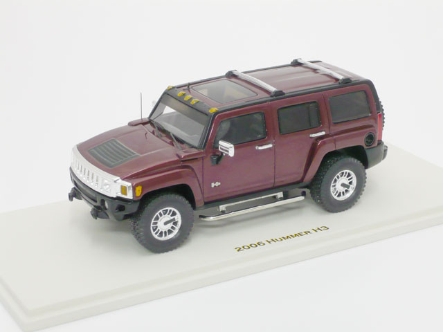 LUXURY　1/43 ハマー H3 2006 (レッドメタリック)