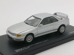 京商　1/43 ニッサン スカイライン GT-R BNR32 V-スペックII (スパークシルバーM)