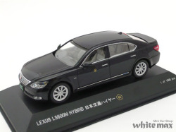 ポストホビーオリジナル　1/43 レクサス LS600hl ハイブリッド 日本交通ハイヤー (ブラック)