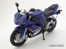 スカイネット　1/12 ヤマハ YZF-R1 (ブルー/ブラック）