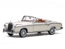 サンスター 1/18 メルセデス ベンツ 220SE クーペ オープン
