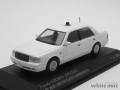 レイズ　1/43 トヨタ クラウン (JZS155Z) 2000 神奈川県警察交通部交通機動隊車両
