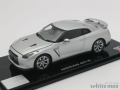 京商　1/43 ニッサン GT-R R35 ボンネット・トランク開閉モデル (シルバー)