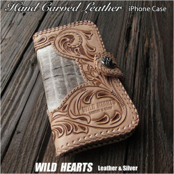 ヒマラヤクロコダイル カービング 手帳型 iPhoneケース 本革 ワニ革 カイマン ナチュラル＆ヒマラヤ iPhone 16 Pro Max/16 Plus/15 Pro Max/15 Plus/14 Pro Max/14 Plus/13 Pro Max/12 Pro Max/17/XS Max WILD HEARTS Leather&Silver(ID ip4290r33)za006