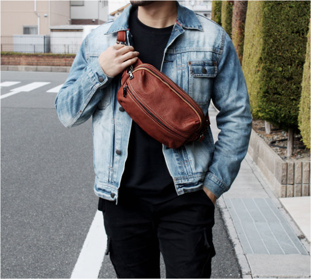 本革 レザー ボディバッグ バックパック 斜めがけバッグ ワン