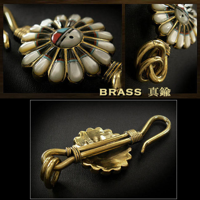 クリックポストで送料無料！ブラスキーホルダー 真鍮 サンフェイス