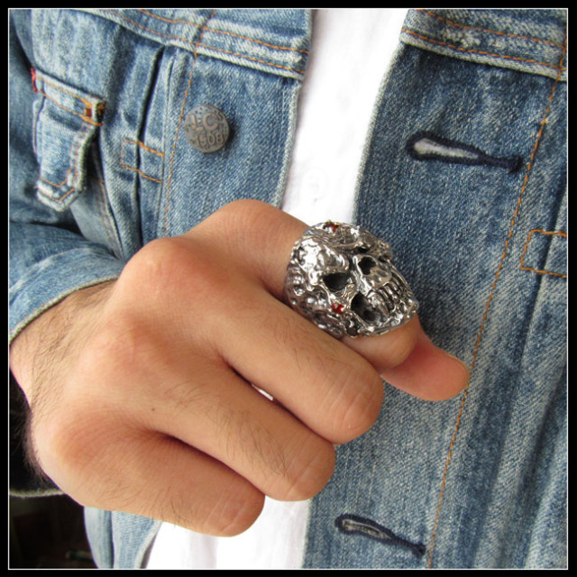 送料無料 メンズアクセサリー シルバー925 Silver925 スカルリング メンズリング ごつい ビッグサイズ Sterling Silver Skull Ring Solid Silver 925 Wild Hearts Leather Silver Id Sr07r81