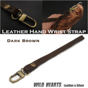 クリックポストのみ送料無料！ハンドストラップ　スマホケース　ストラップ　牛革/レザー /携帯/iPhone　スマートフォン　ダークブラウン/焦茶 Genuine Leather Hand Wrist Strap Dark Brown WILD HEARTS Leather&Silver(ID hs4r19)