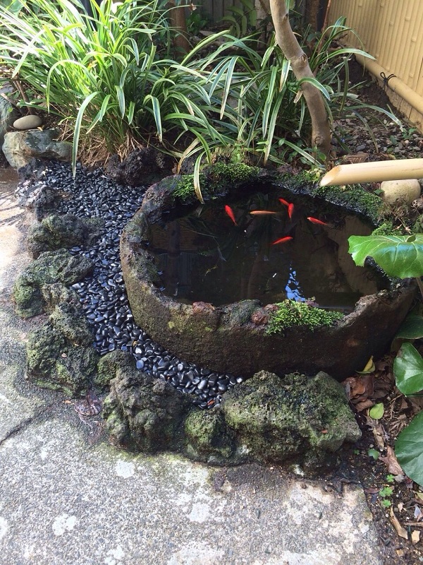 新那智黒石（磨き）2分（1袋20kg入り玉砂利)