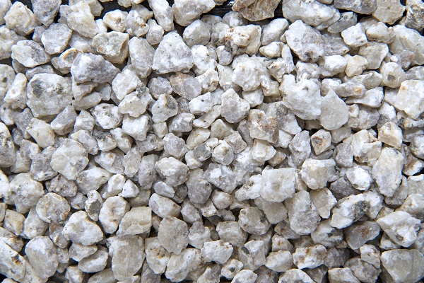 新白川砂3分 国産 1袋kg入り おしゃれ ベランダ ガーデニング お墓 庭石 敷石 日本製