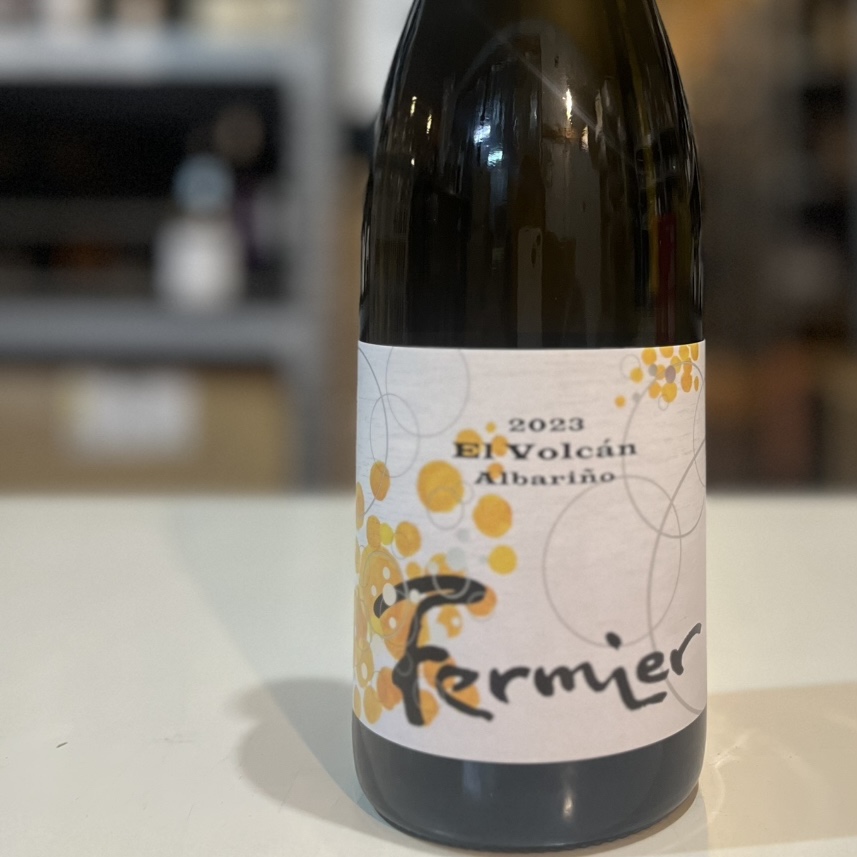 フェルミエ　/　エル　ヴォルカン アルバリーニョ 2023年(白)