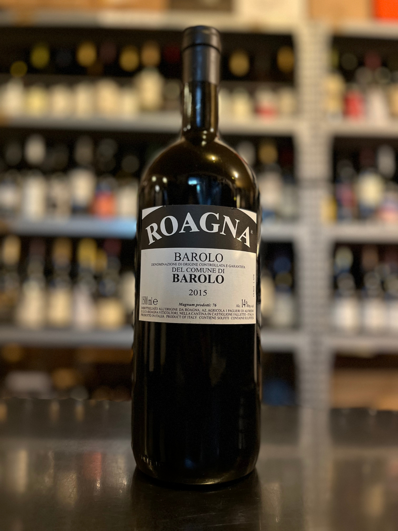 ロアーニャ／　バローロ　デルコムーネディバローロ　１５００ｍｌ　２０１５年（赤）