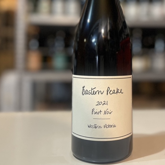 ラッタ／イースタンピーク　ウェスタンヴィクトリア　ピノノワール 2021年(赤）