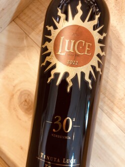 LUCE テヌータ・ルーチェ BOX　[2022]