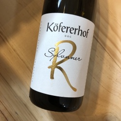 コフェレルホーフ　ヴァッレ・イサルコ　シルヴァナー　エッレ　[2021]